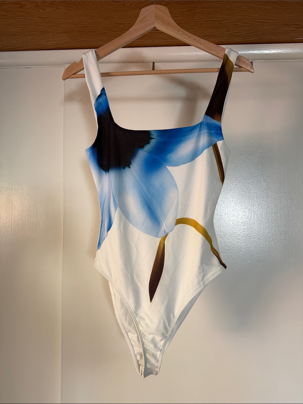 Zara White Bodysuit with Blue Floral Print